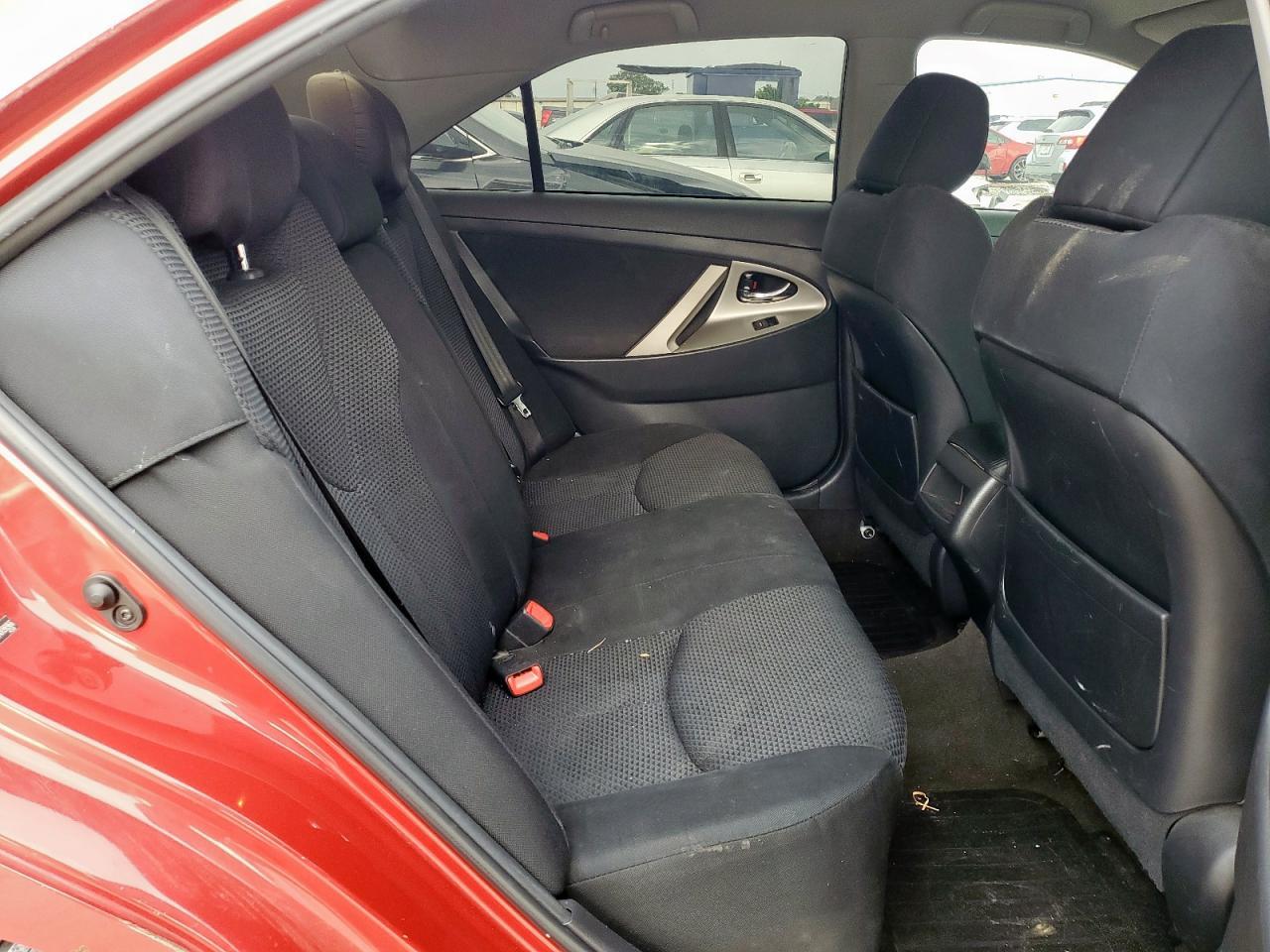 2010 TOYOTA CAMRY