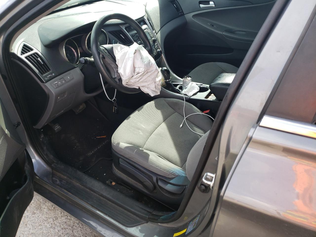 2013 HYUNDAI SONATA