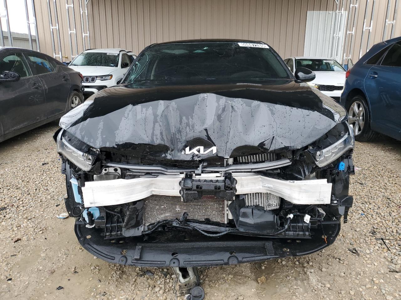 2023 KIA K5