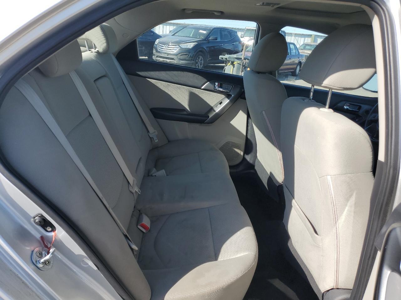 2013 KIA FORTE