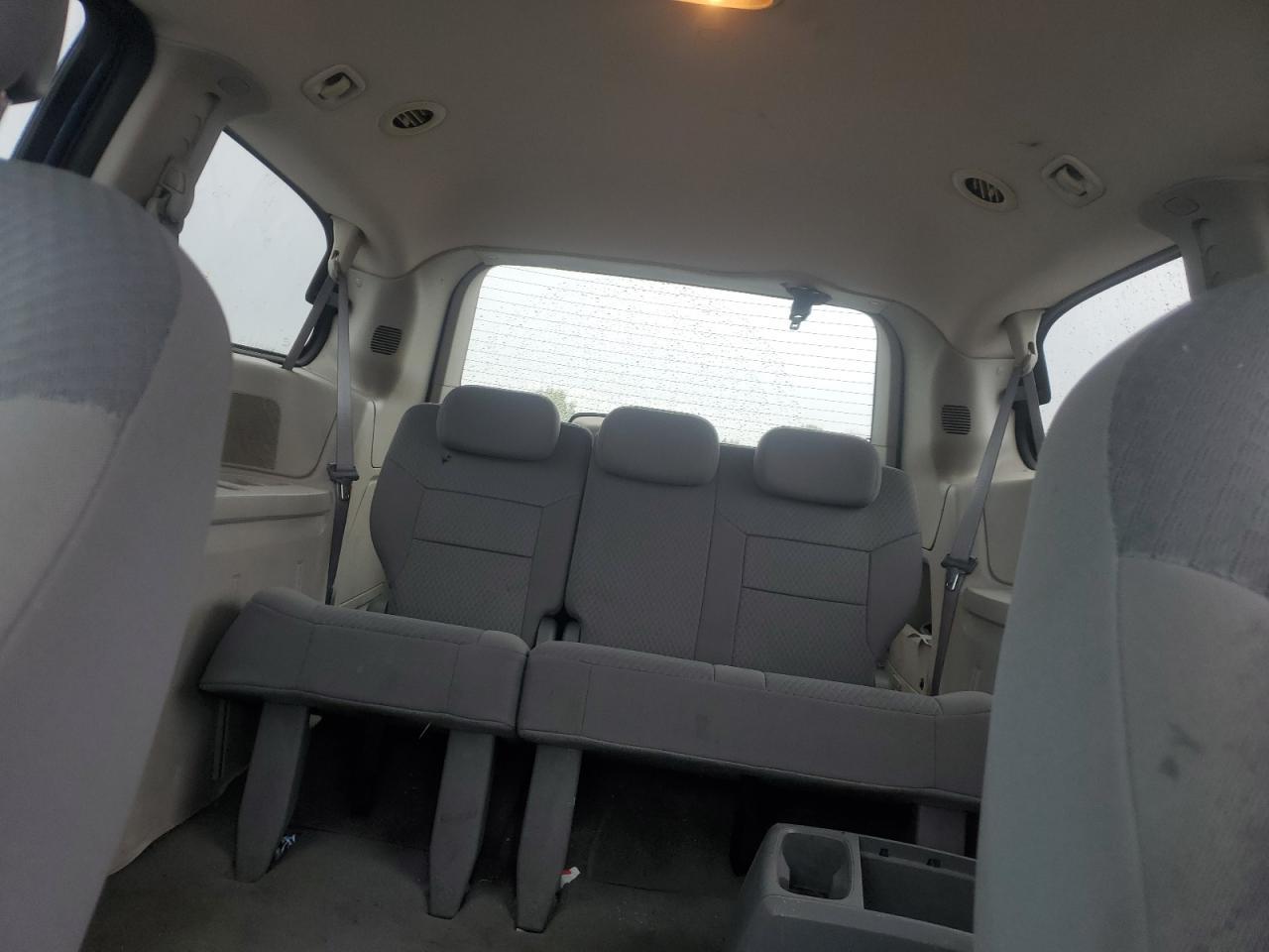 2010 DODGE CARAVAN