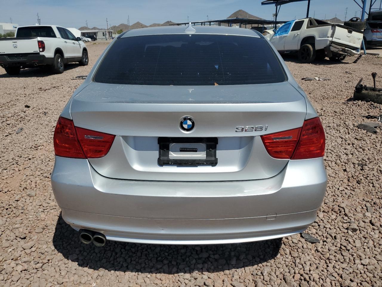 2010 BMW 3 SERIES