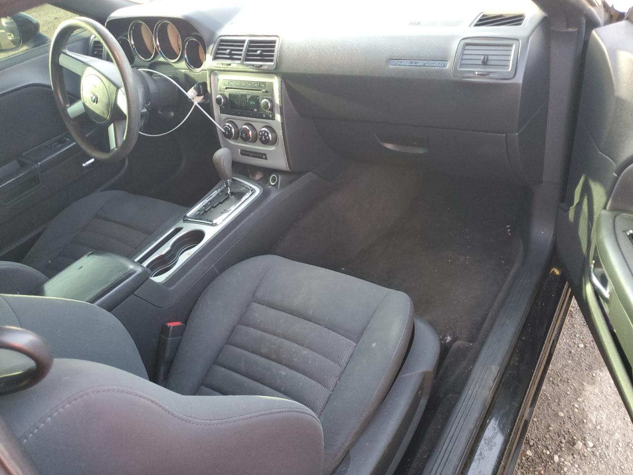 2010 DODGE Challenger