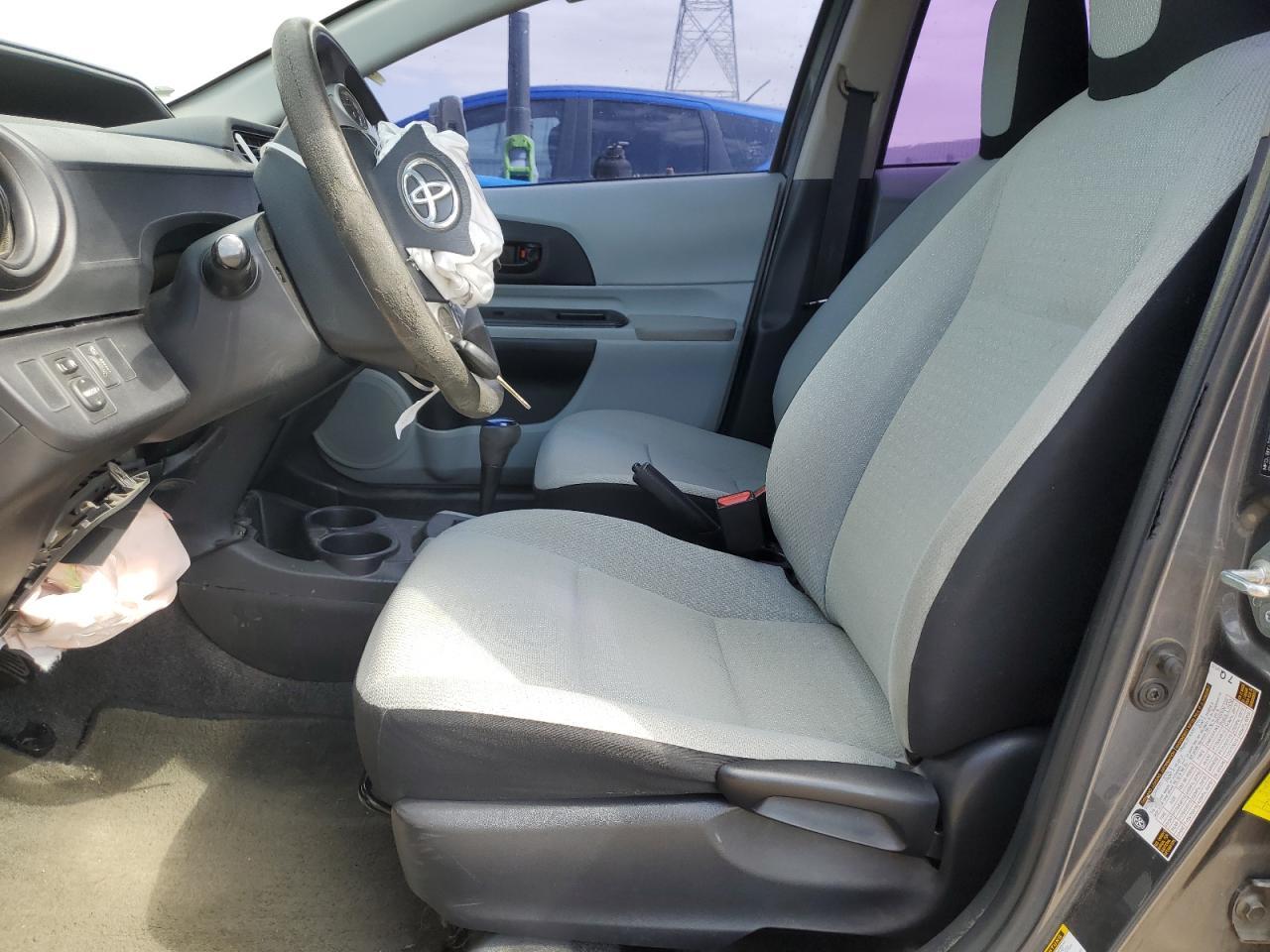 2014 TOYOTA PRIUS