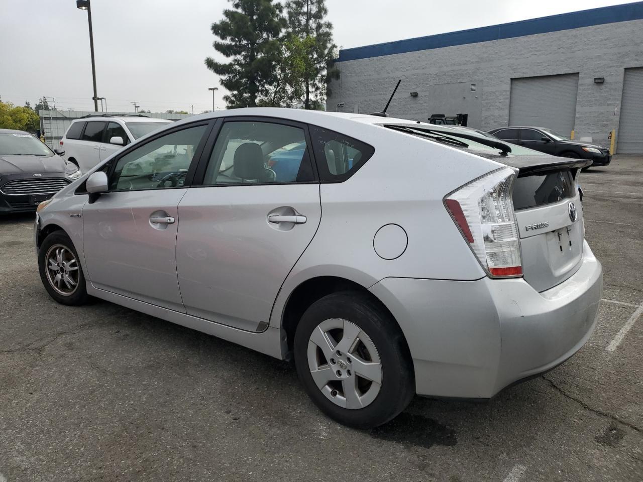 2010 TOYOTA PRIUS