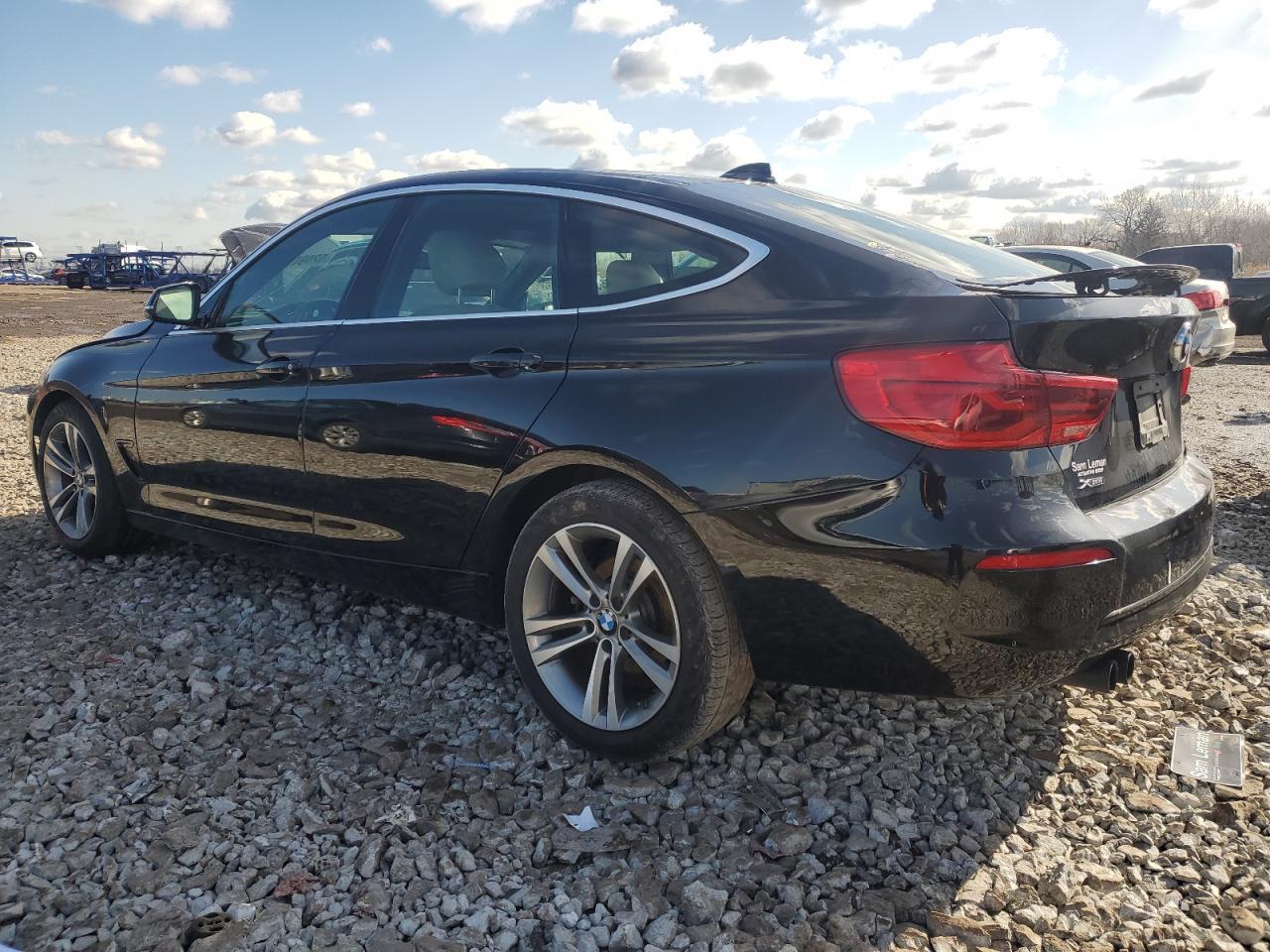 2017 BMW 3 SERIES