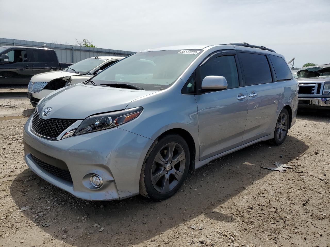 2015 TOYOTA SIENNA