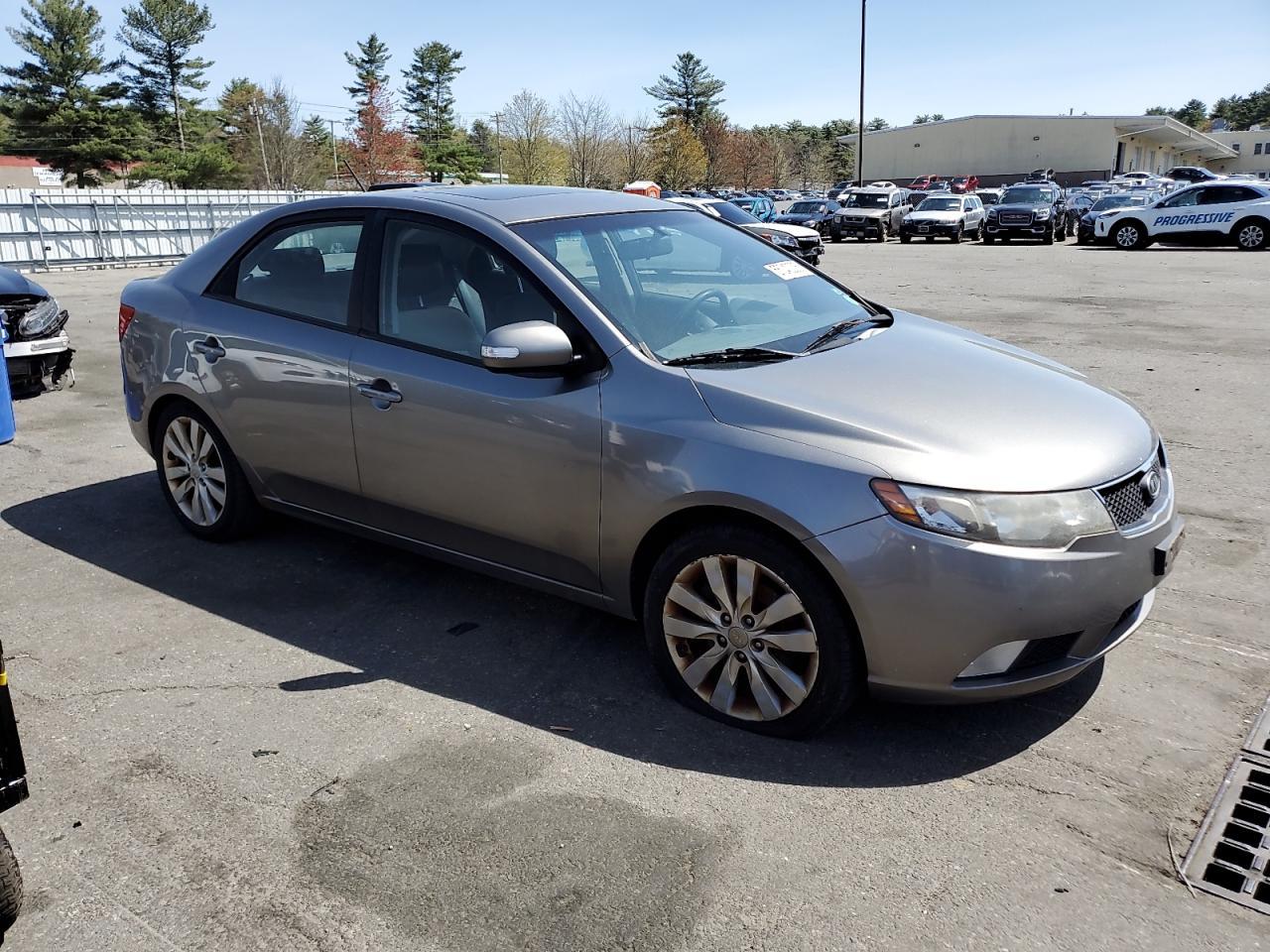 2010 KIA FORTE