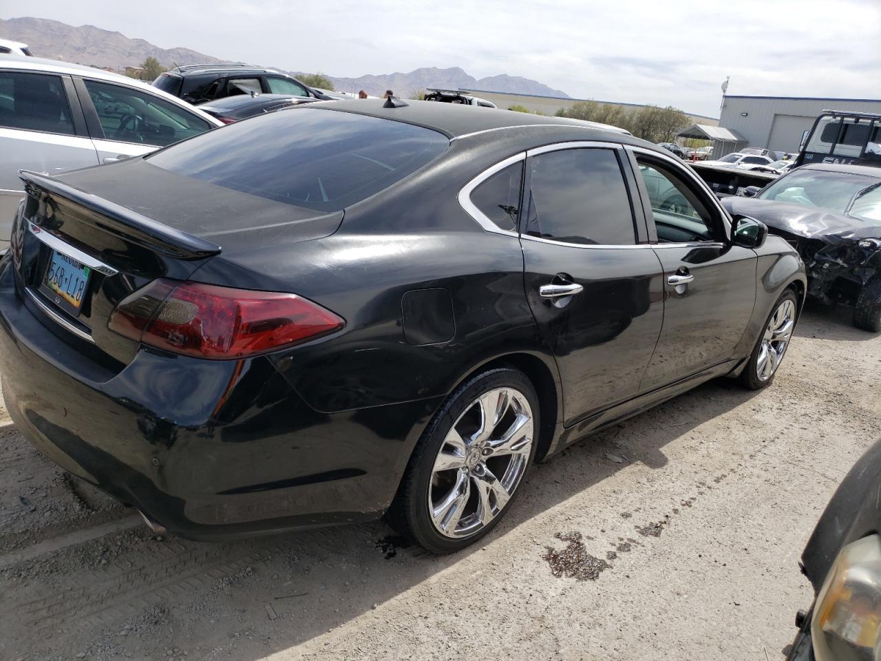 2013 INFINITI M37