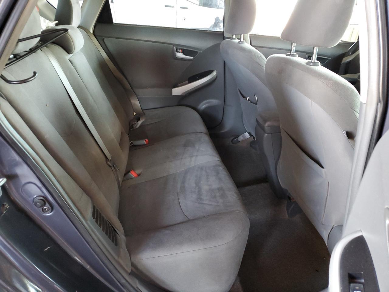 2011 TOYOTA PRIUS