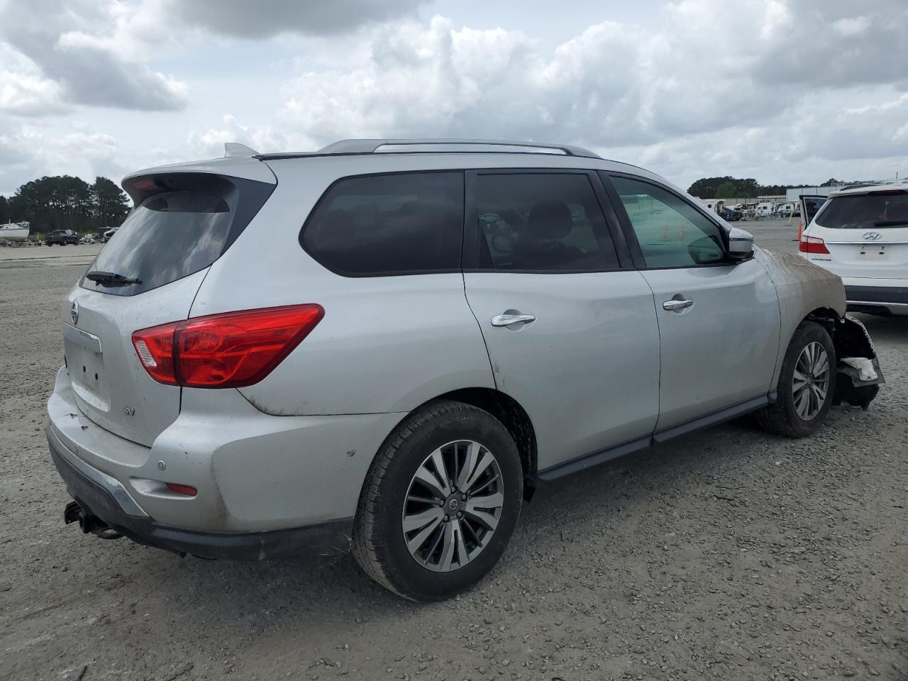 2019 NISSAN PATHFINDER