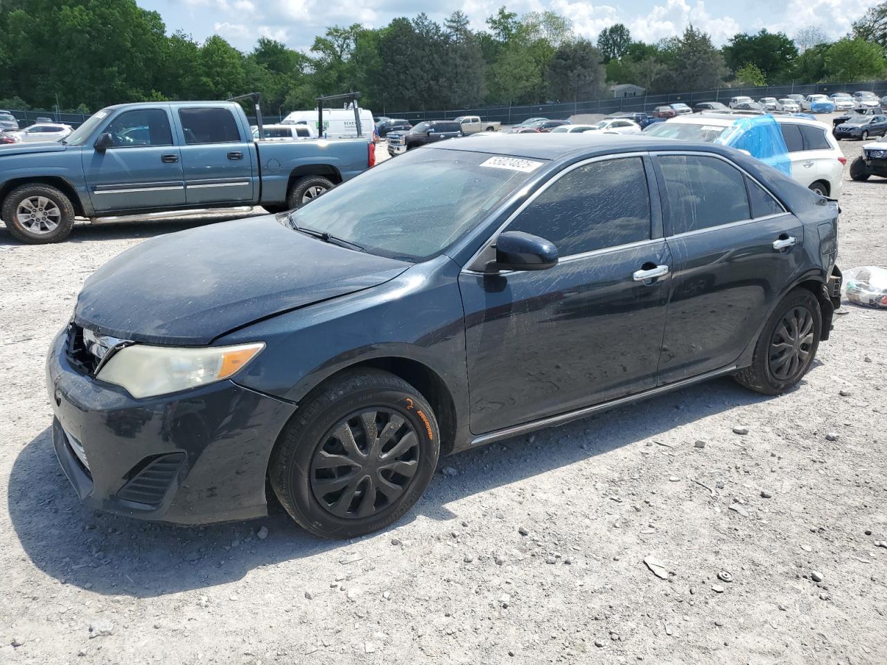 2014 TOYOTA CAMRY