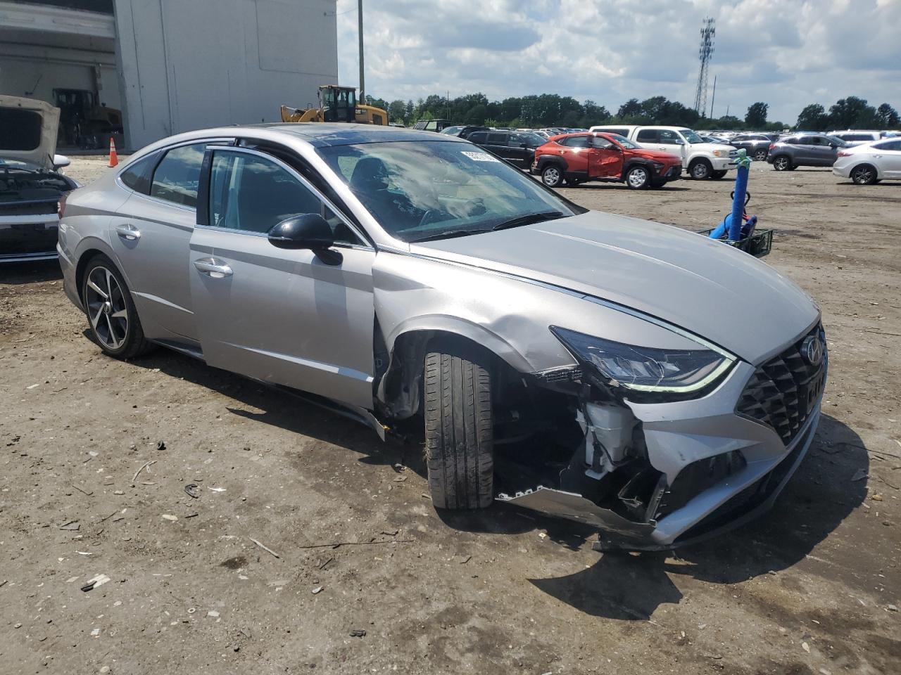 2023 HYUNDAI SONATA