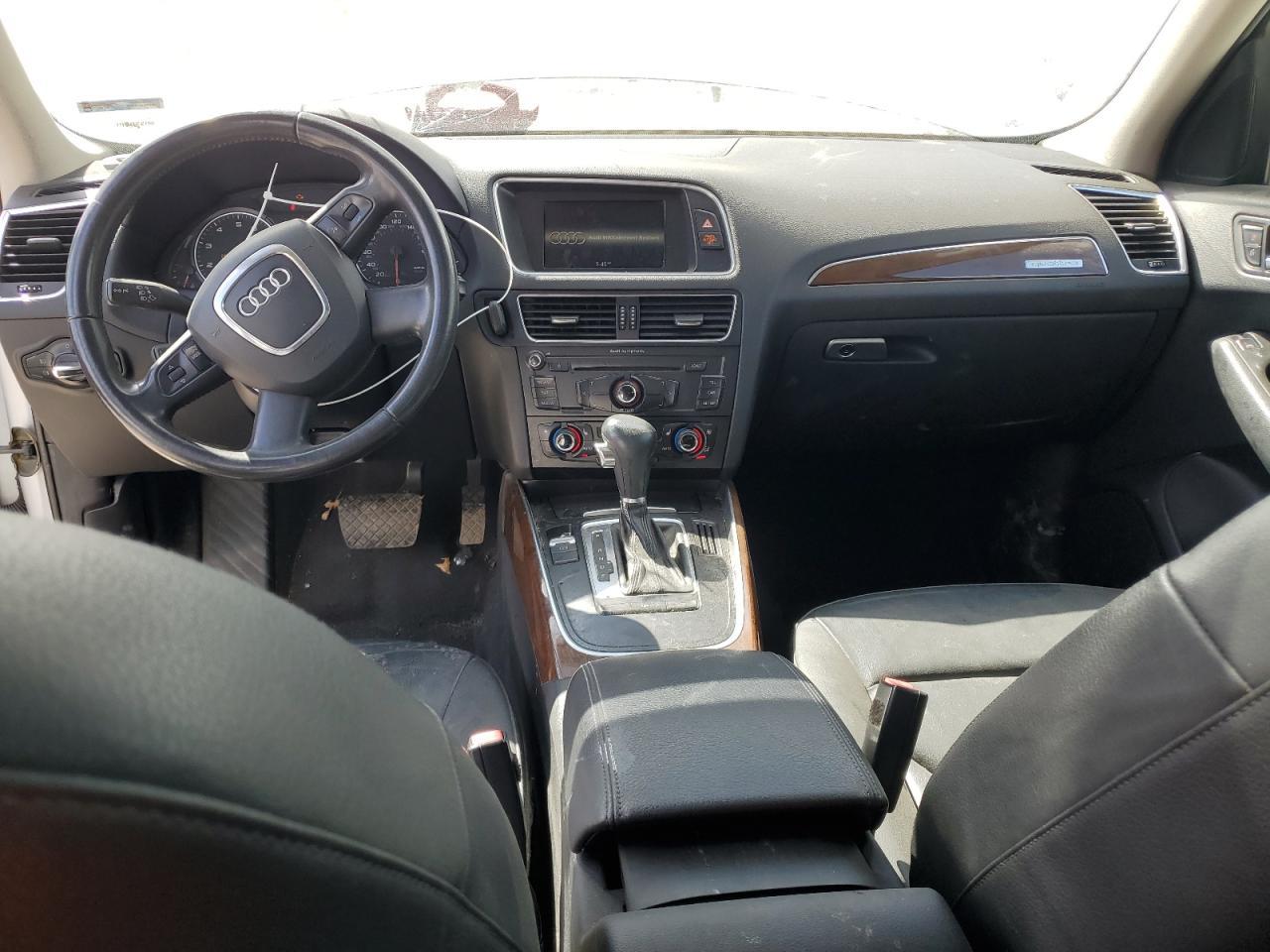 2009 AUDI Q5