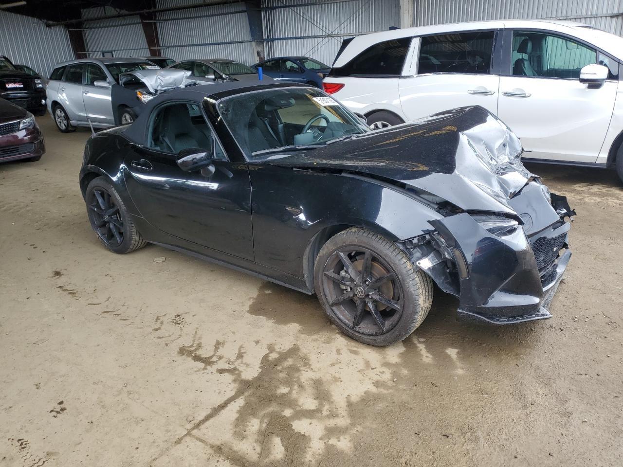2022 MAZDA MX-5 Miata