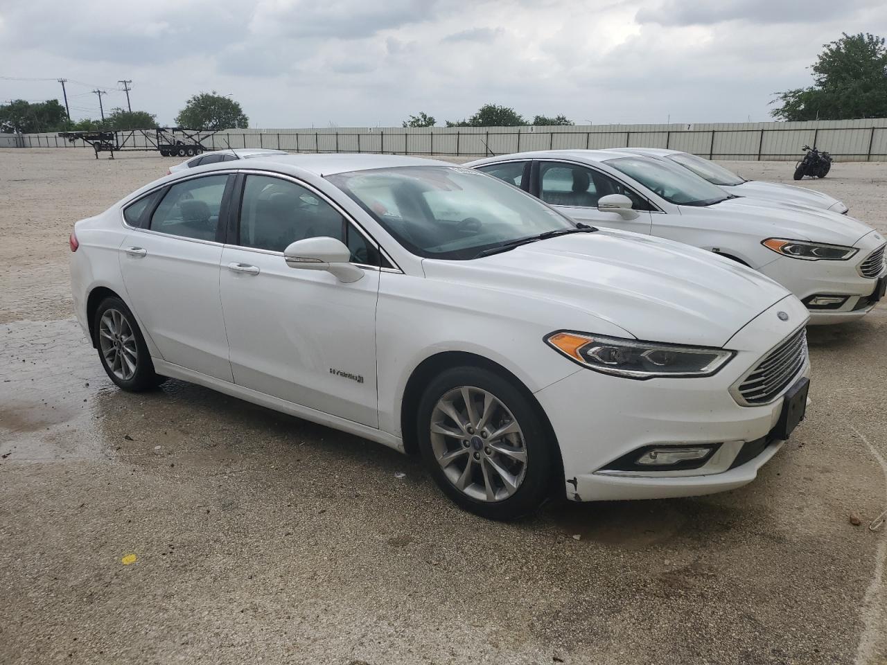 2017 FORD FUSION