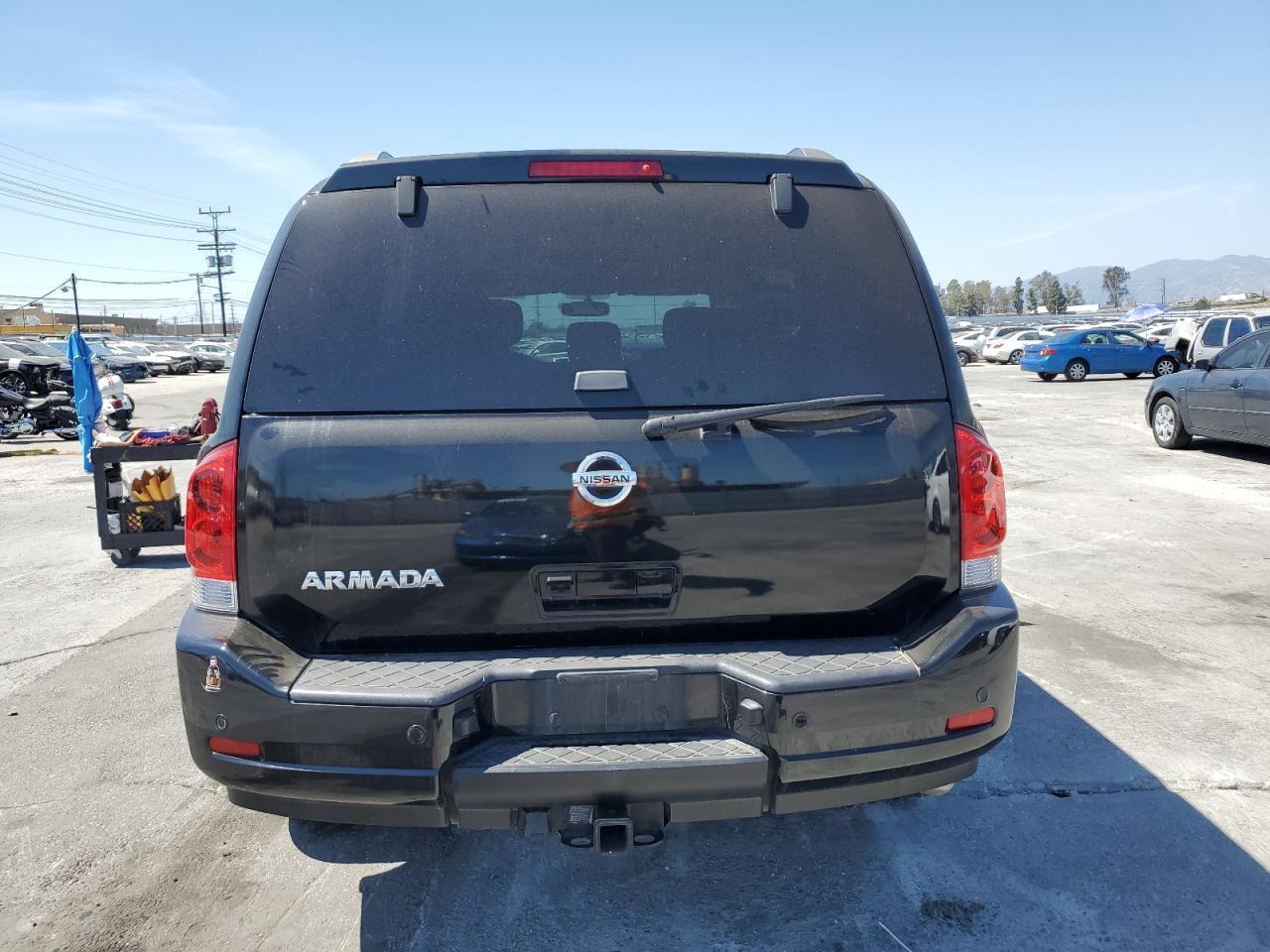 2015 NISSAN Armada