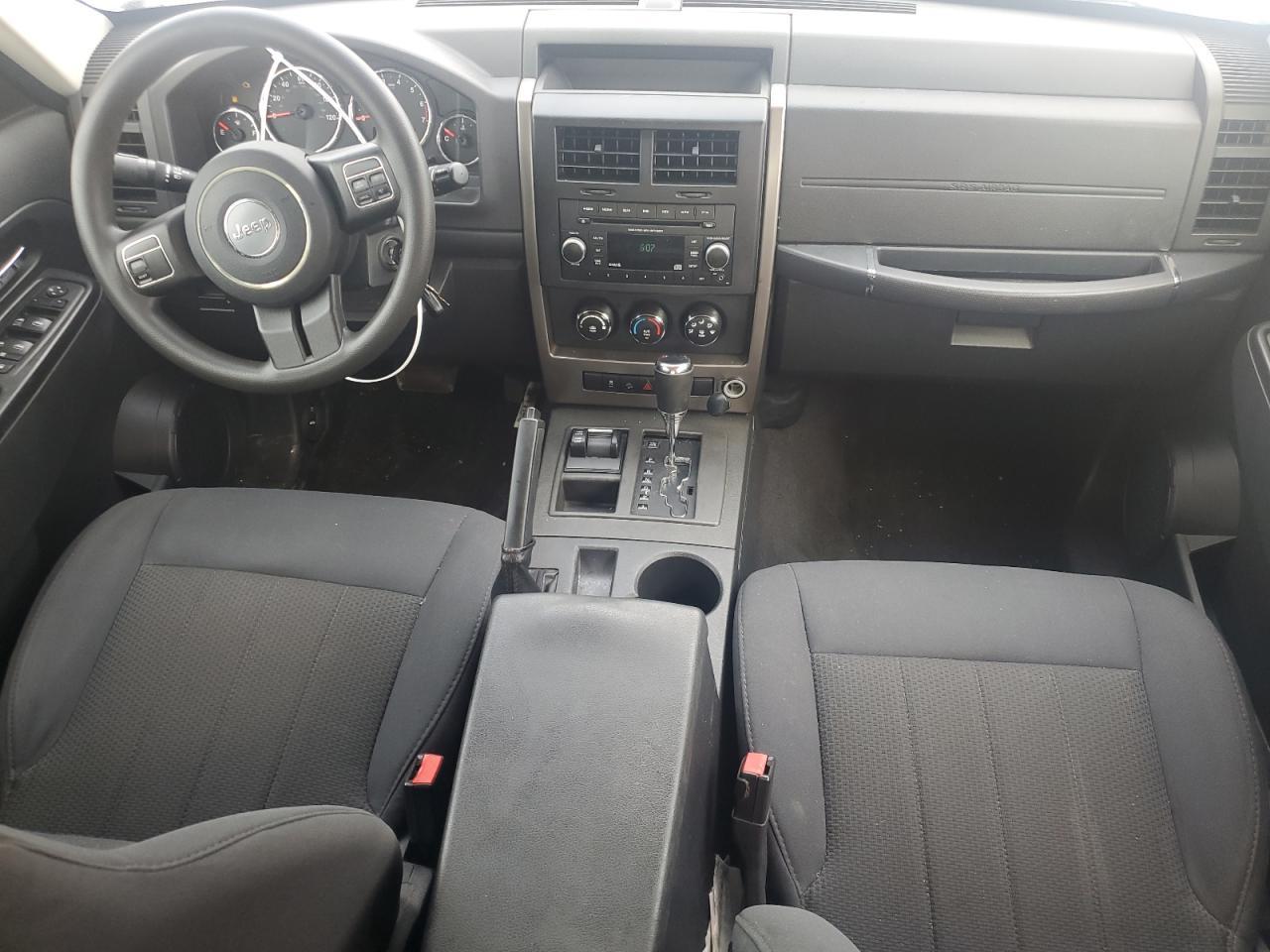 2012 JEEP Liberty