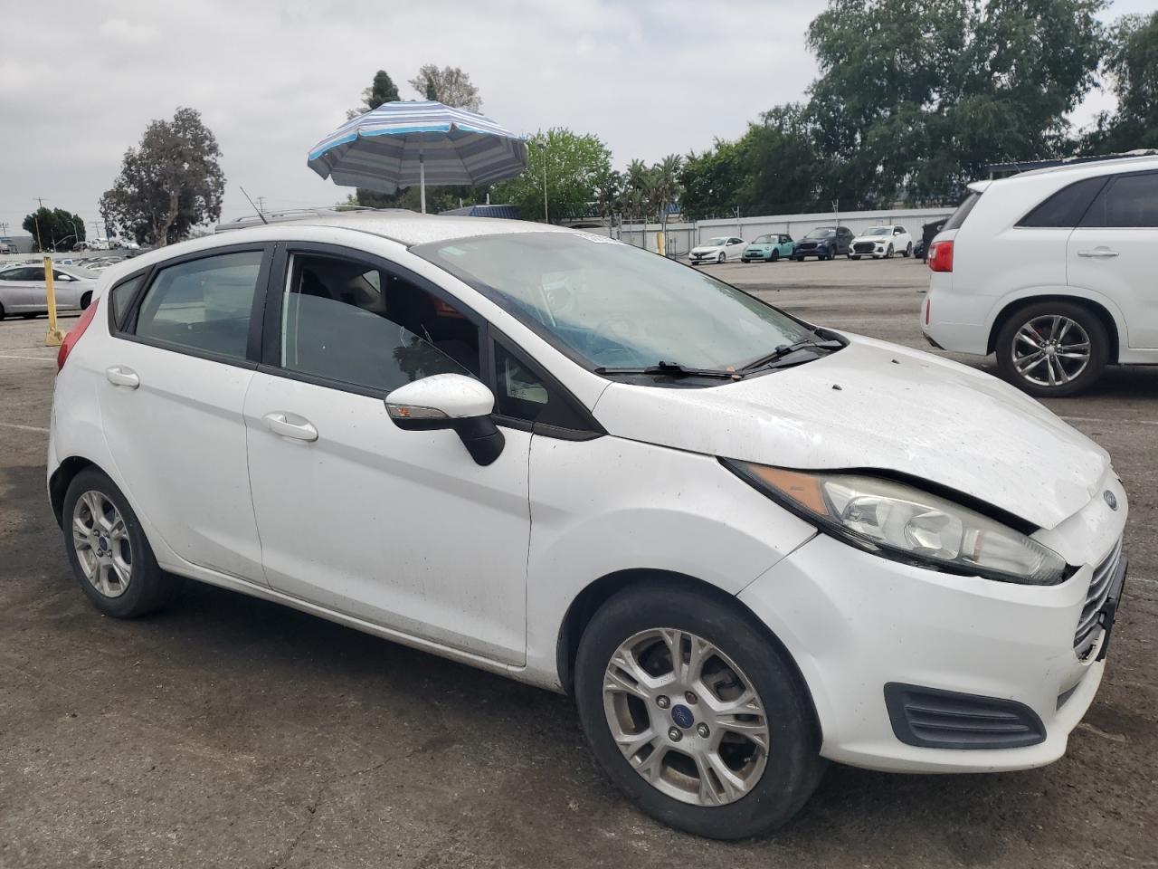 2016 FORD Fiesta