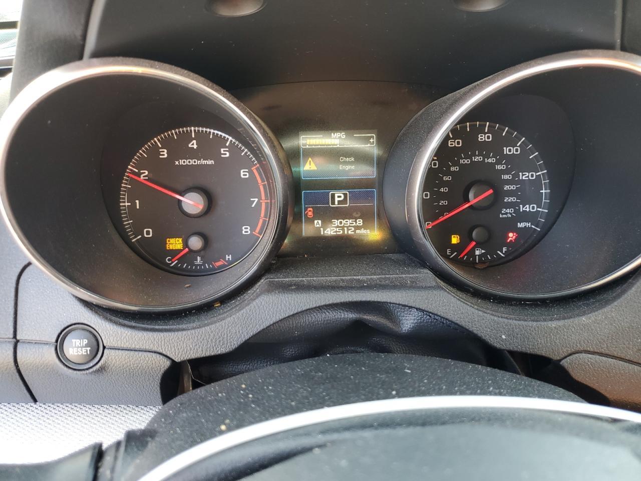 2016 SUBARU Legacy