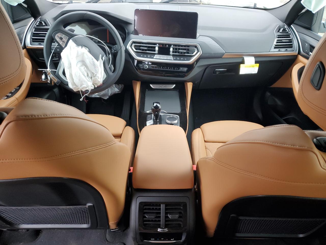 2025 BMW X4