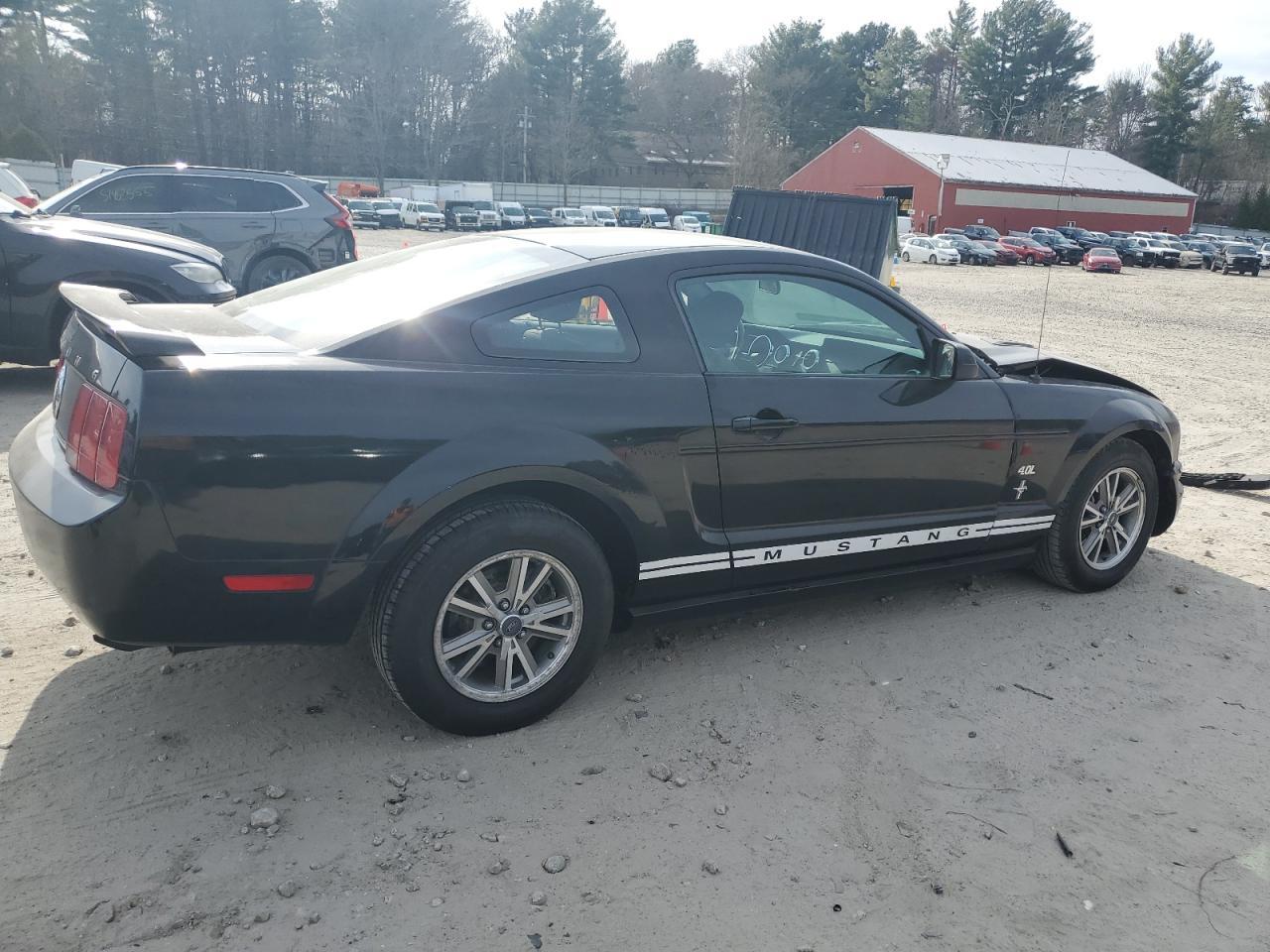 2005 FORD MUSTANG
