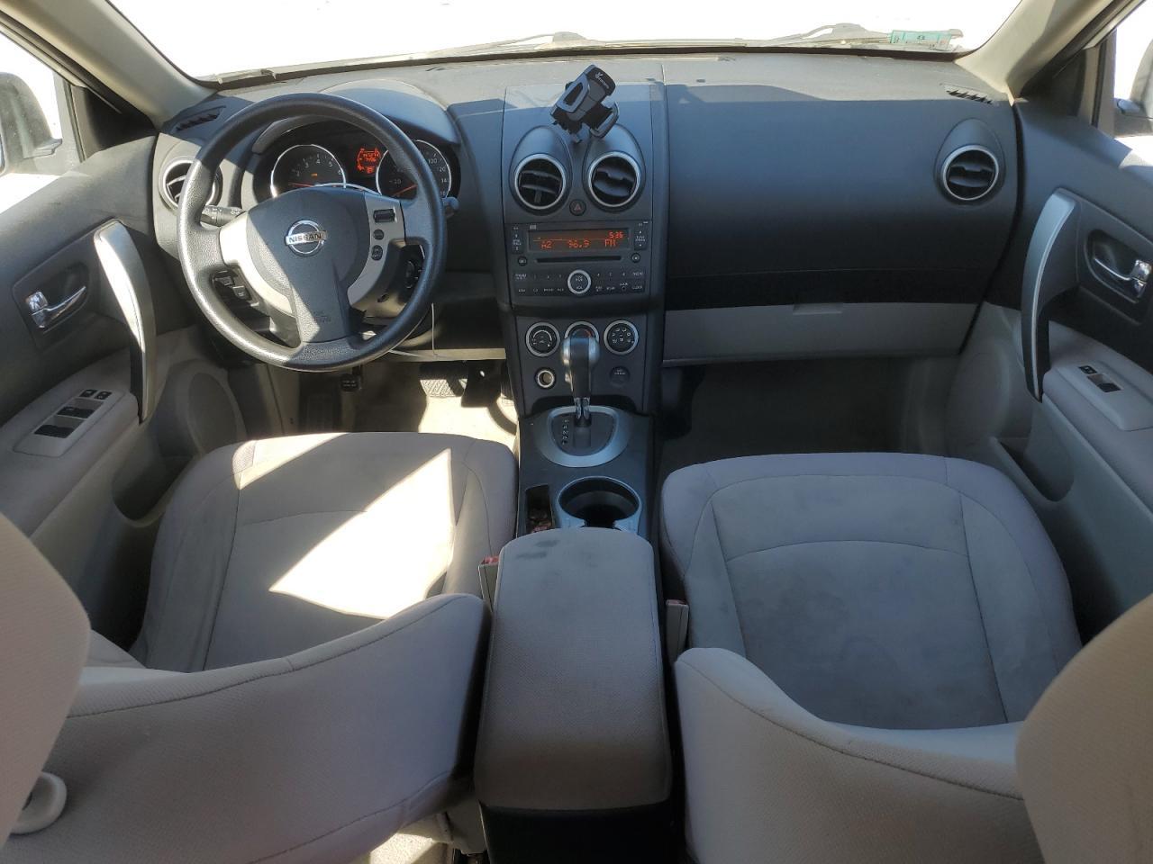 2010 NISSAN ROGUE