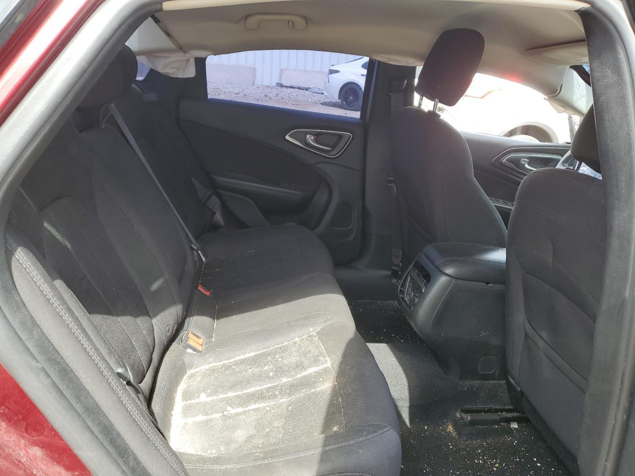 2015 CHRYSLER 200