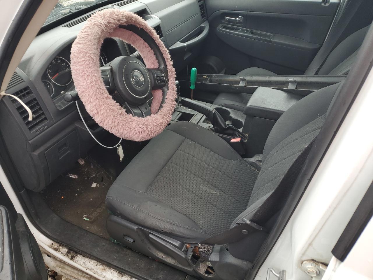2011 JEEP Liberty