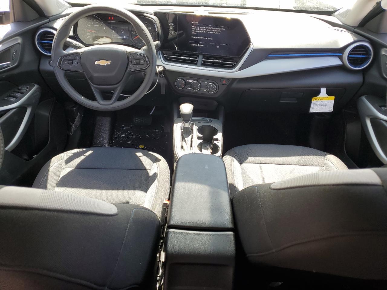 2025 CHEVROLET TRAX