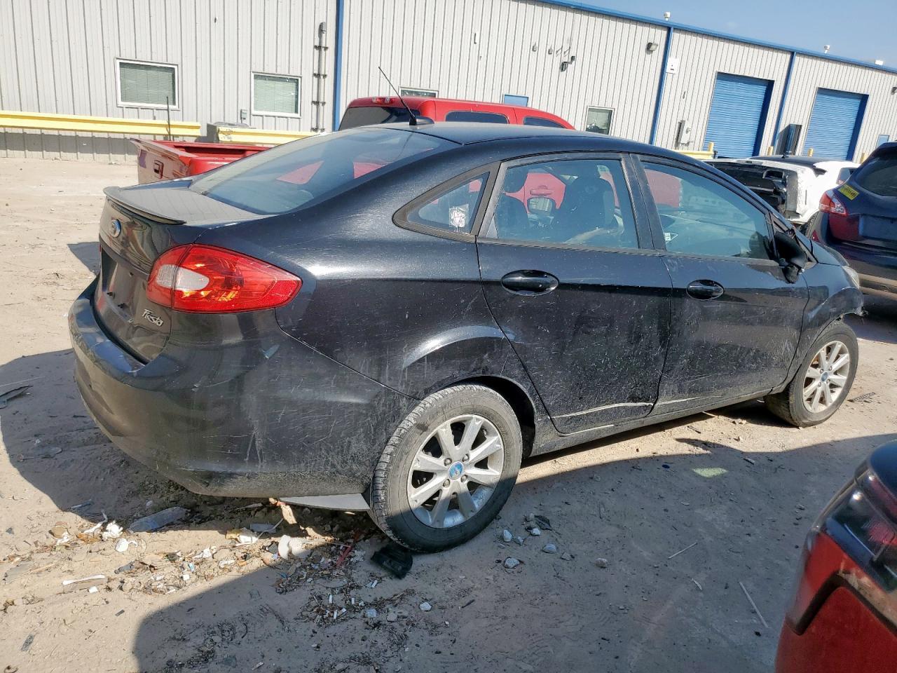 2013 FORD Fiesta