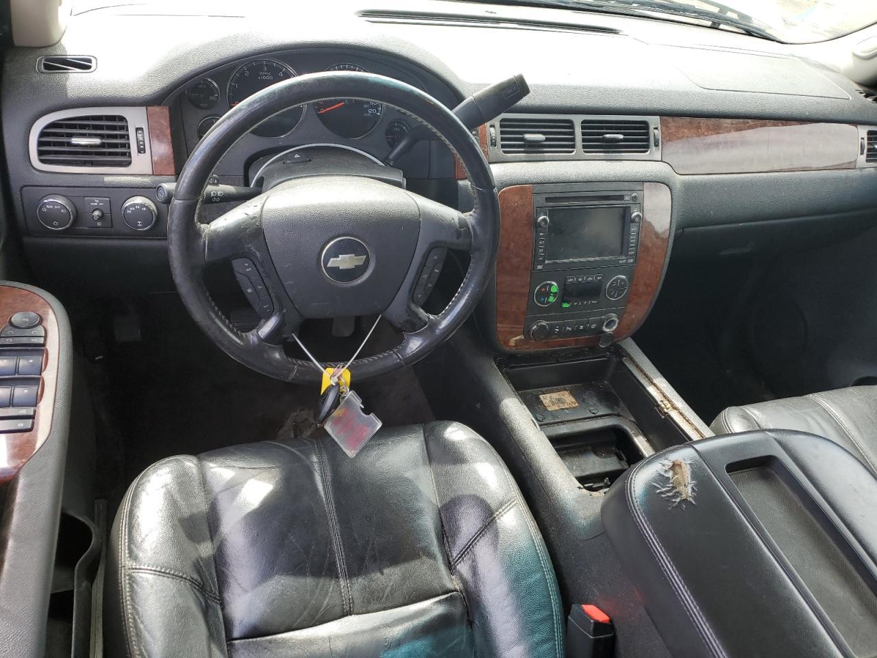 2008 CHEVROLET Suburban