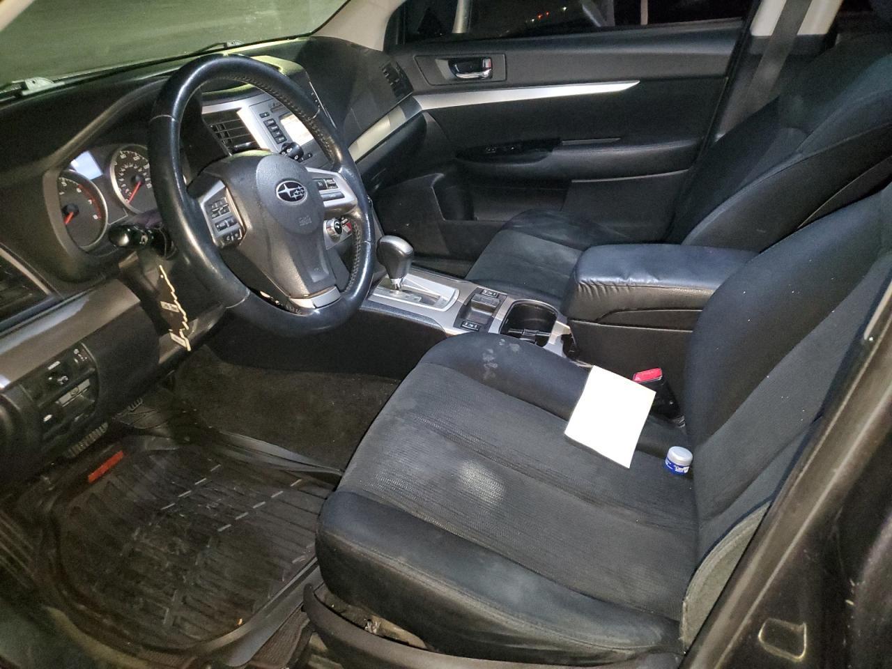 2014 SUBARU Outback