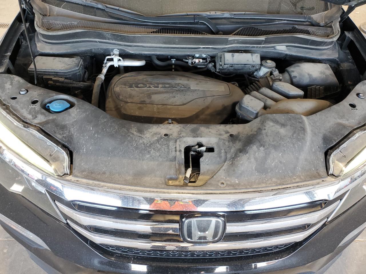 2017 HONDA PILOT