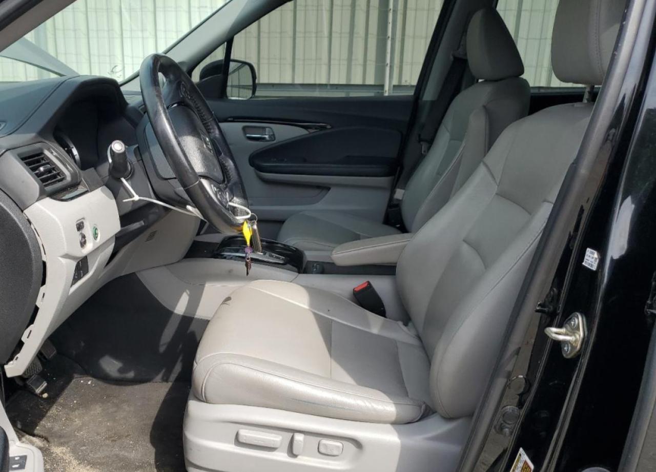 2017 HONDA PILOT