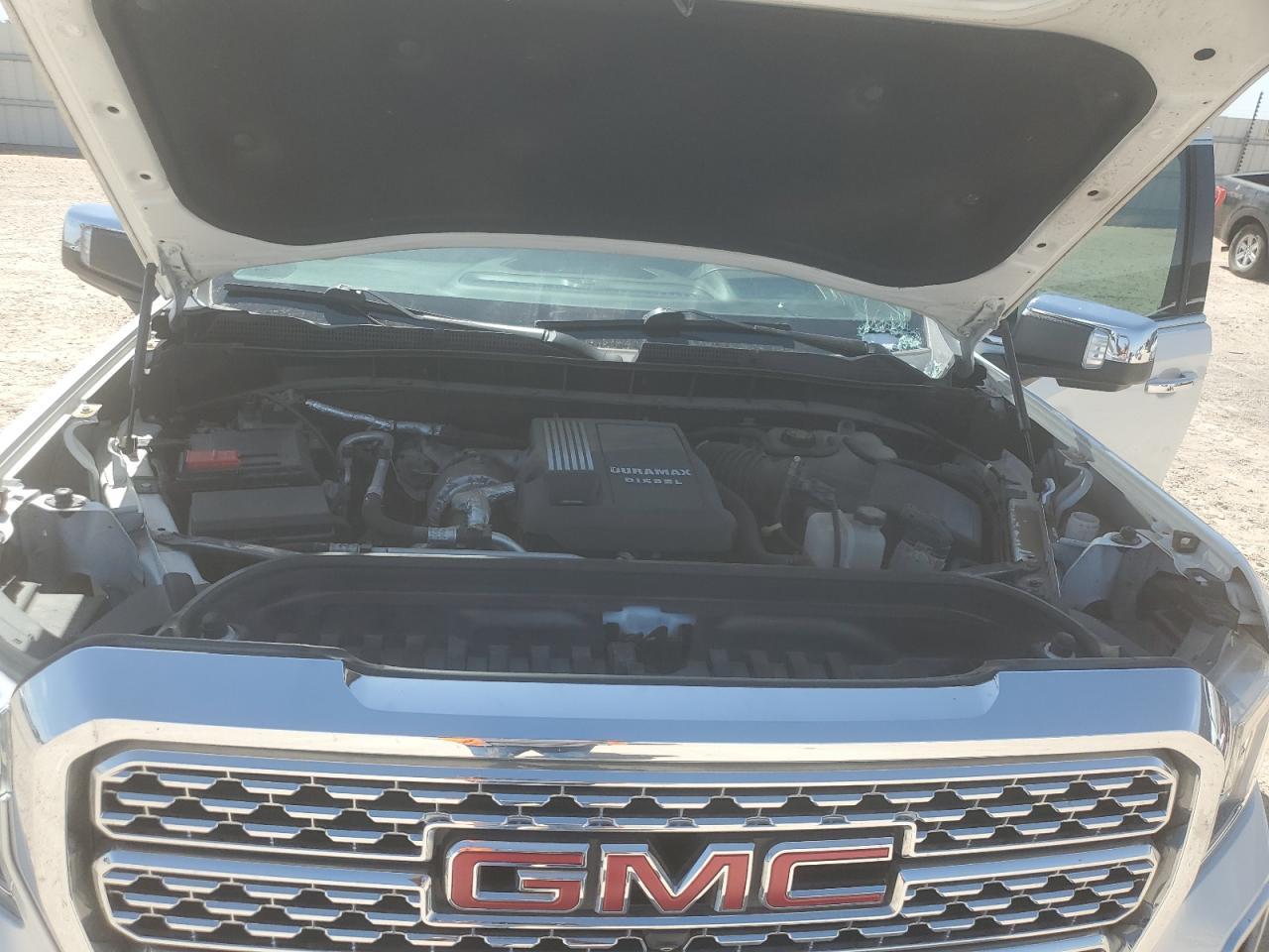 2020 GMC Sierra