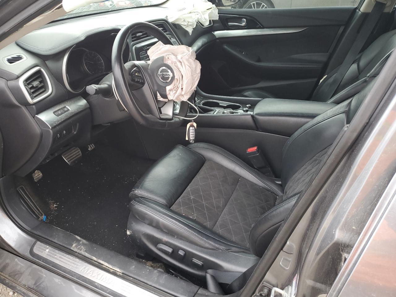 2016 NISSAN Maxima