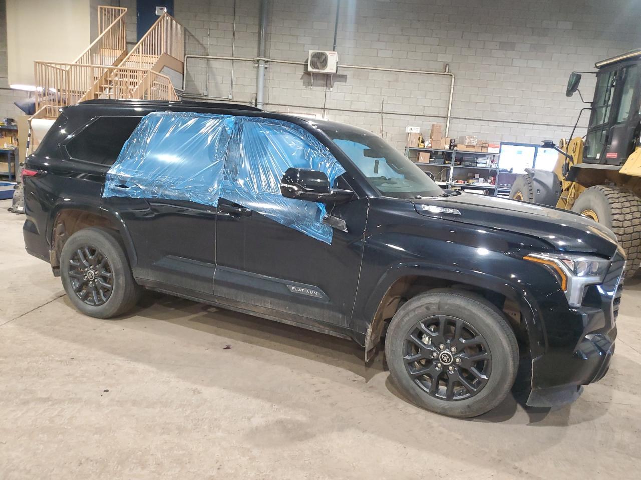 2023 TOYOTA Sequoia