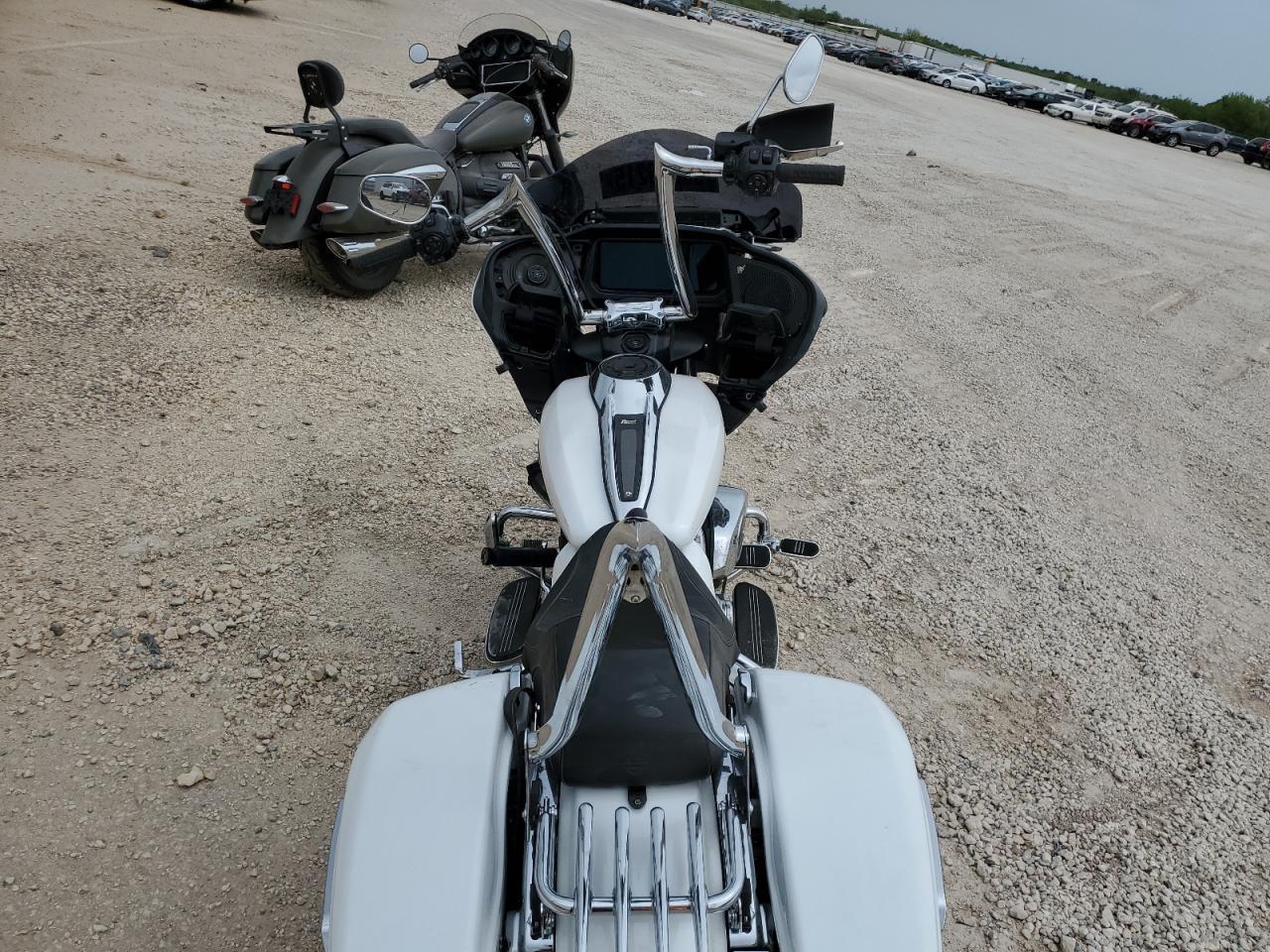 2024 HARLEY-DAVIDSON Fl