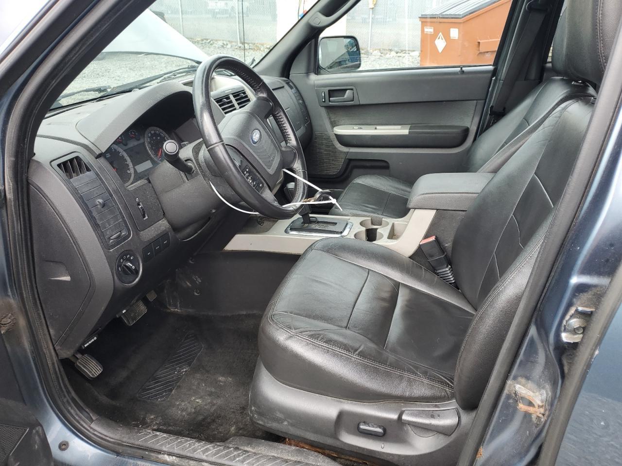 2010 FORD ESCAPE
