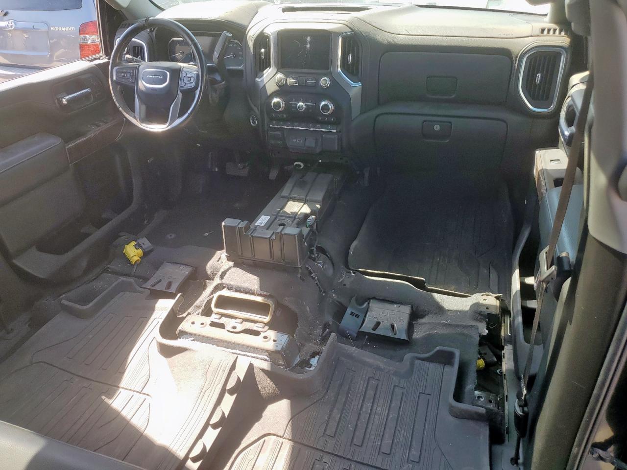 2023 GMC Sierra