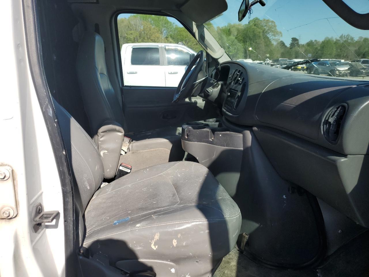 2006 FORD ECONOLINE