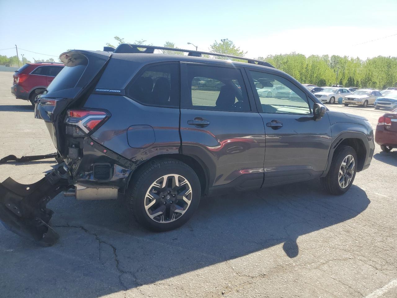2025 SUBARU FORESTER