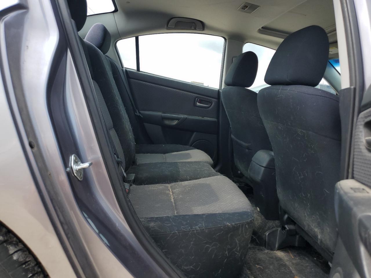 2006 MAZDA 3