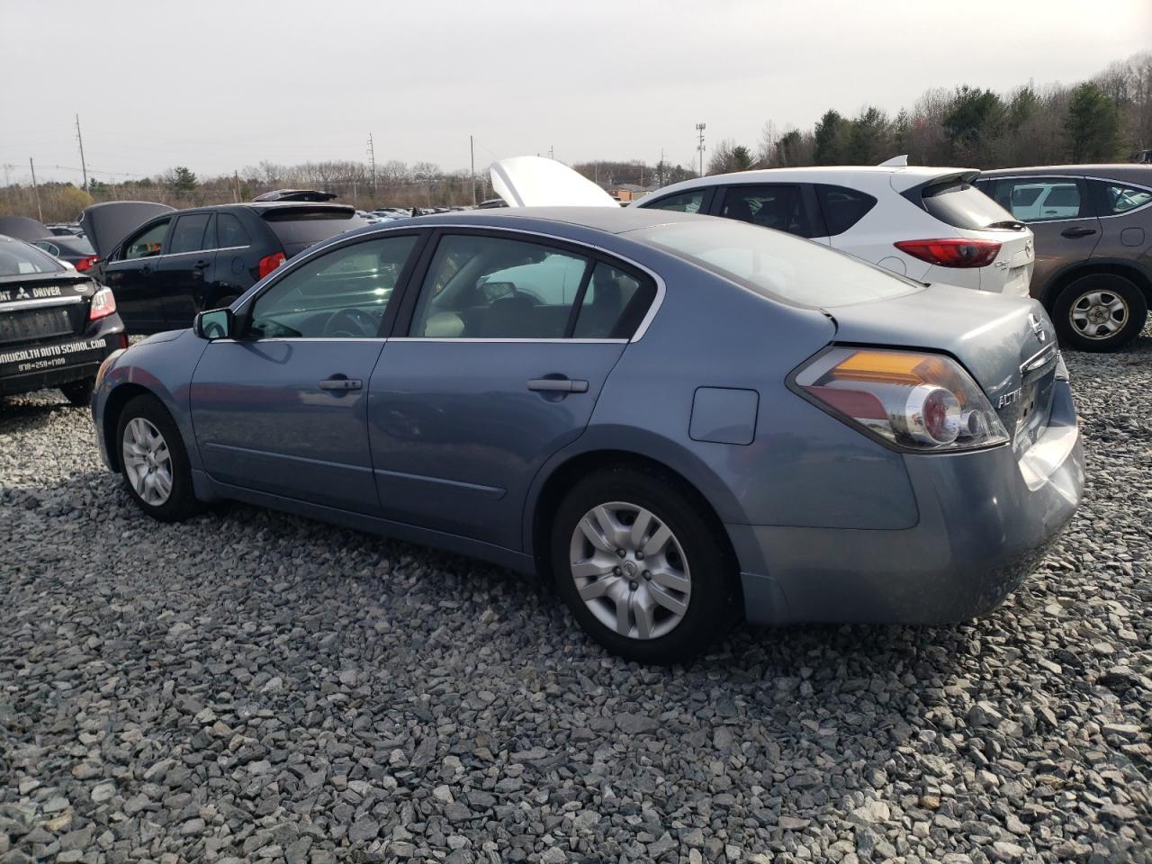 2010 NISSAN ALTIMA