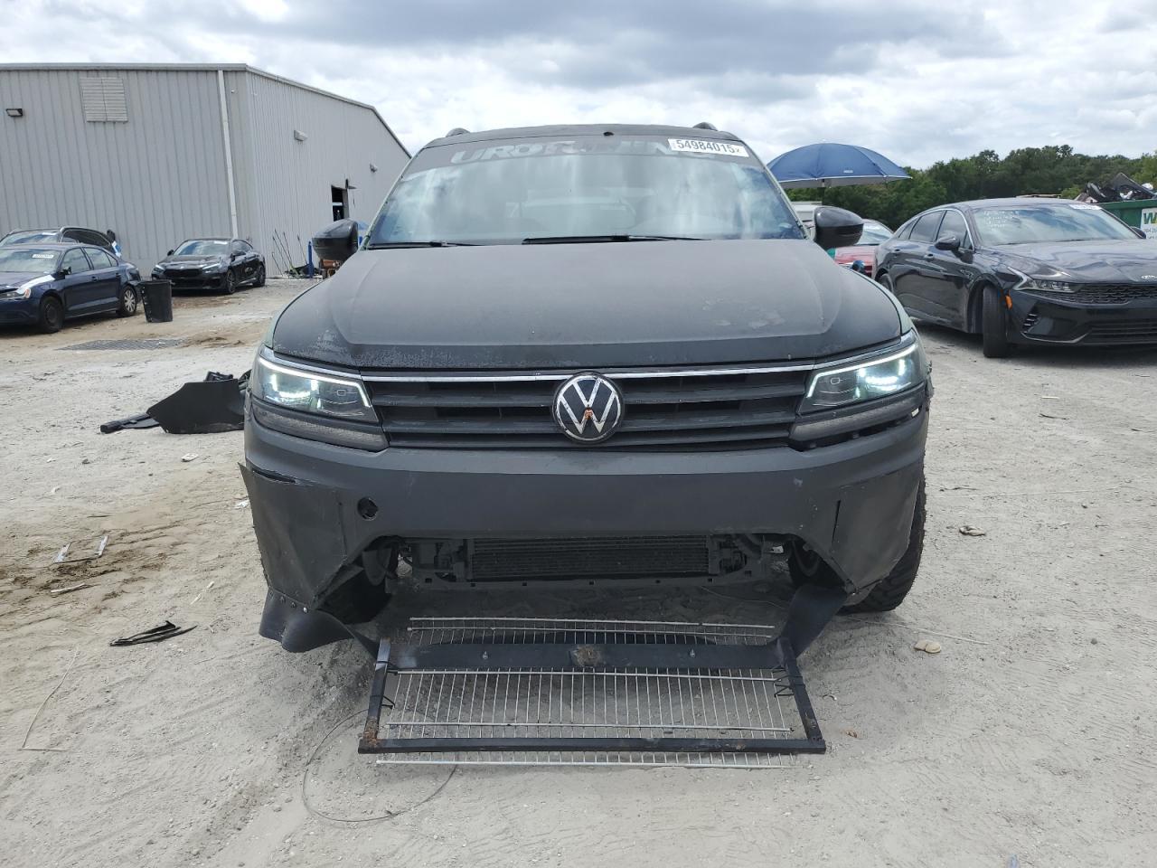 2018 VOLKSWAGEN TIGUAN