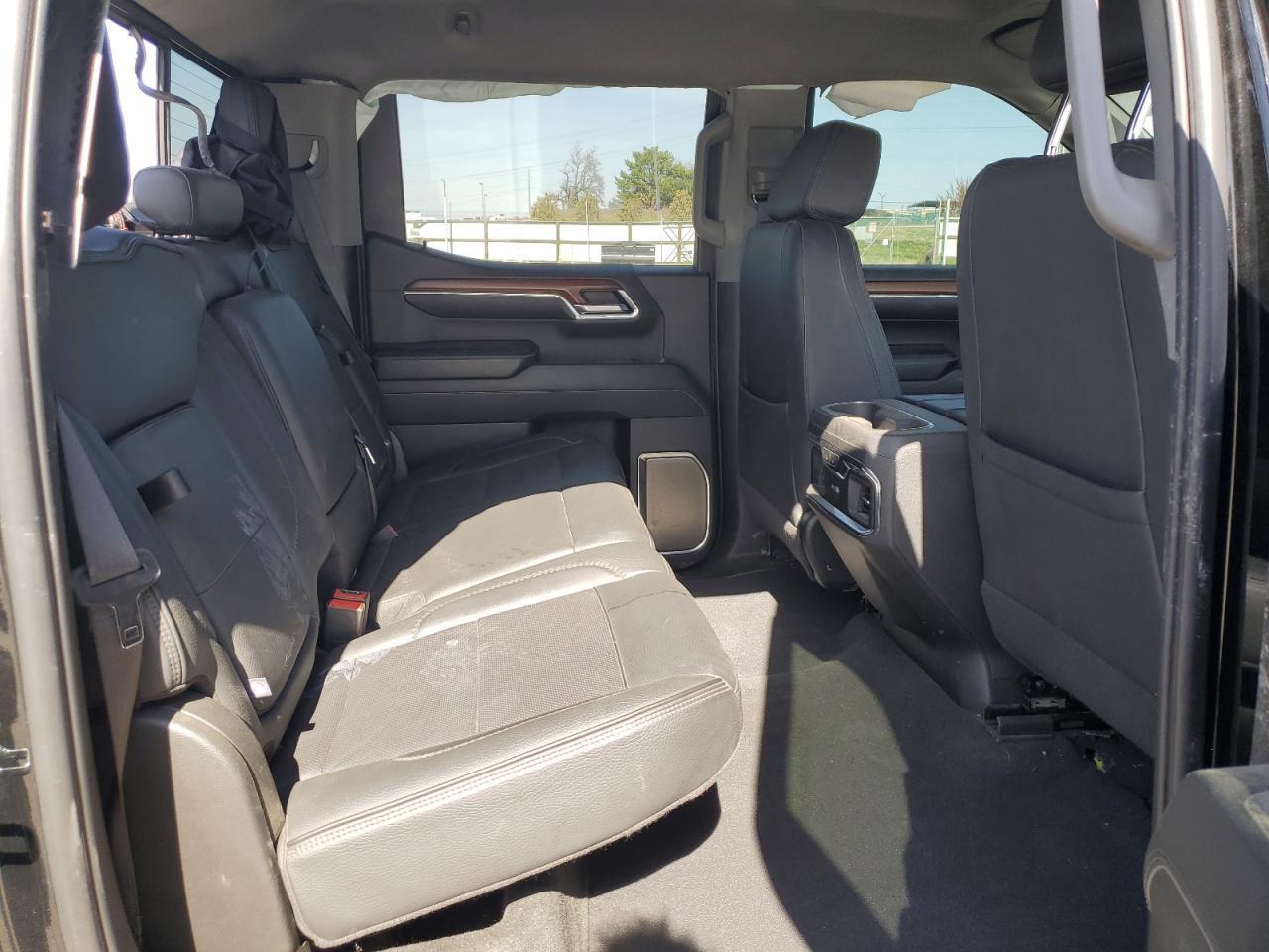 2023 GMC Sierra