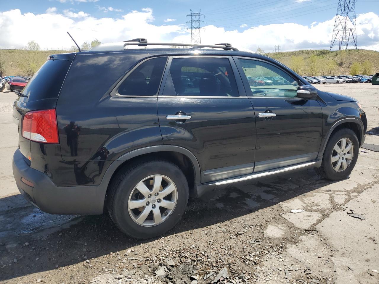 2013 KIA SORENTO