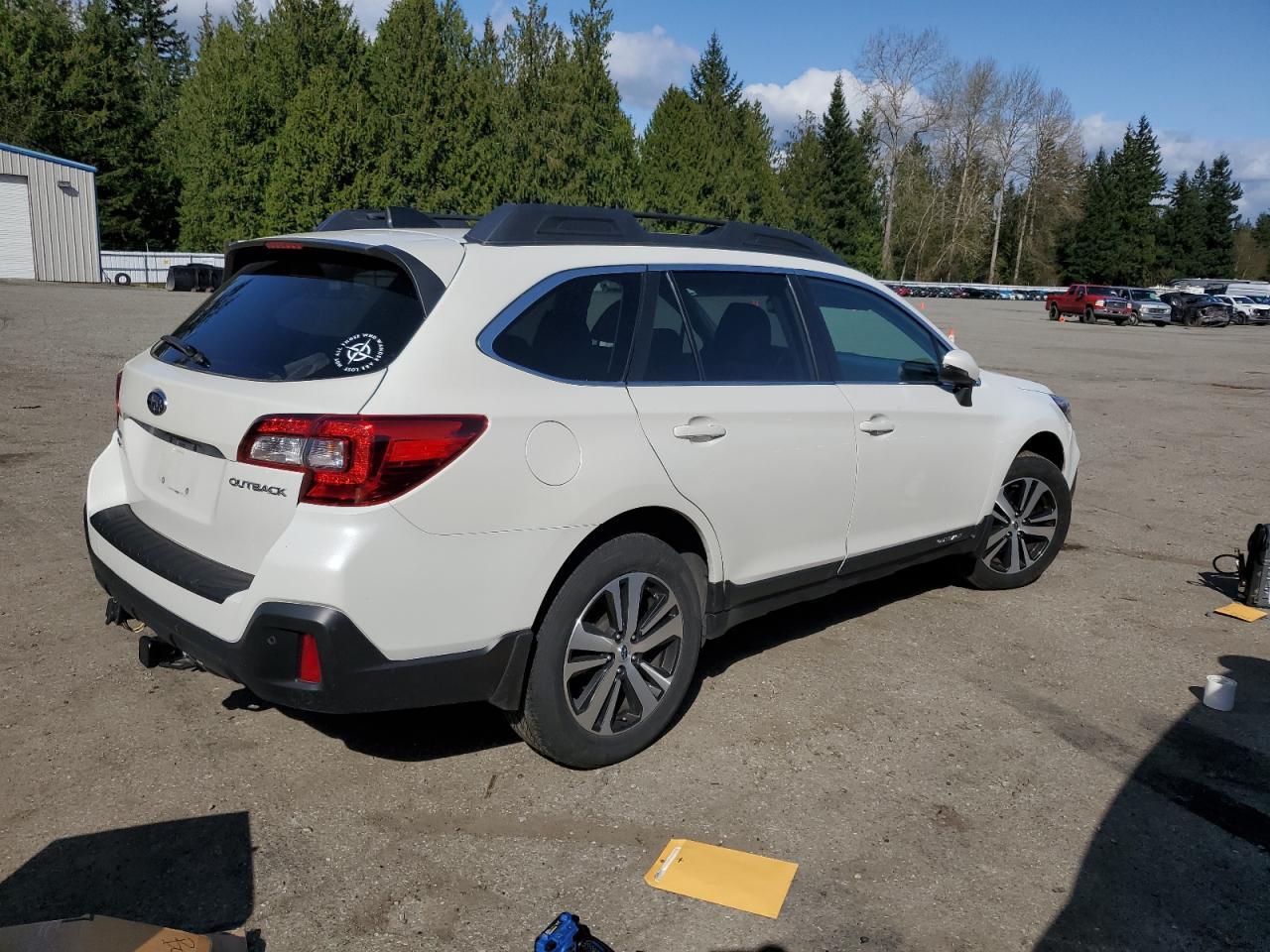 2019 SUBARU Outback