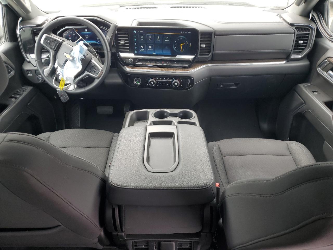 2023 CHEVROLET Silverado